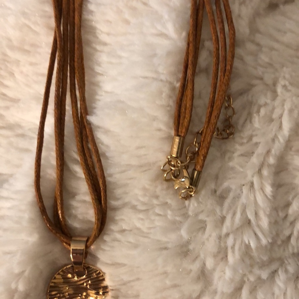 Paparazzi Faux Rose Gold and Pearl Earrings/Necklaces/Ring Jewelry Set - Picture 6 of 6